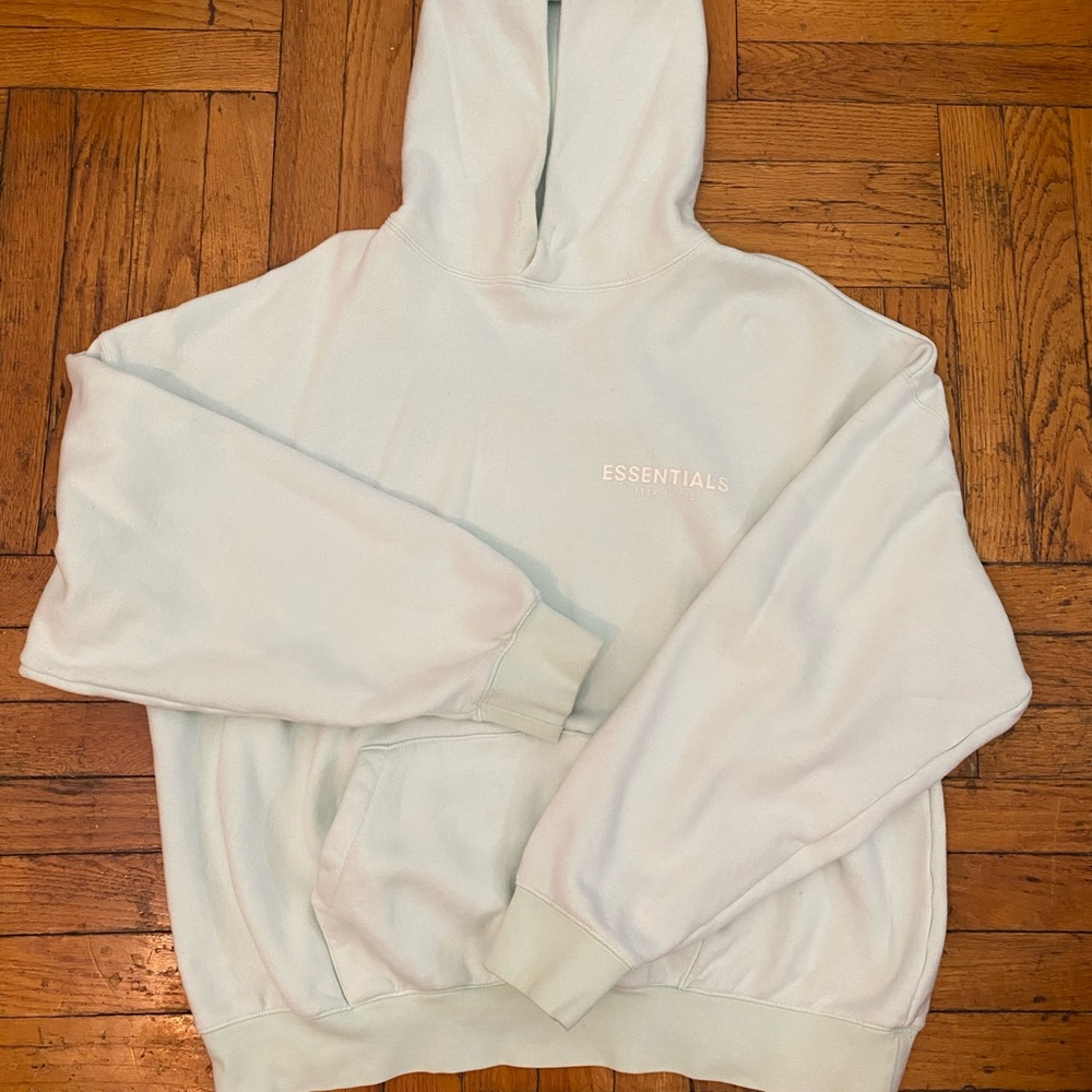Fear Of God Essentials Relaxed Hoodie stretch limo SS22